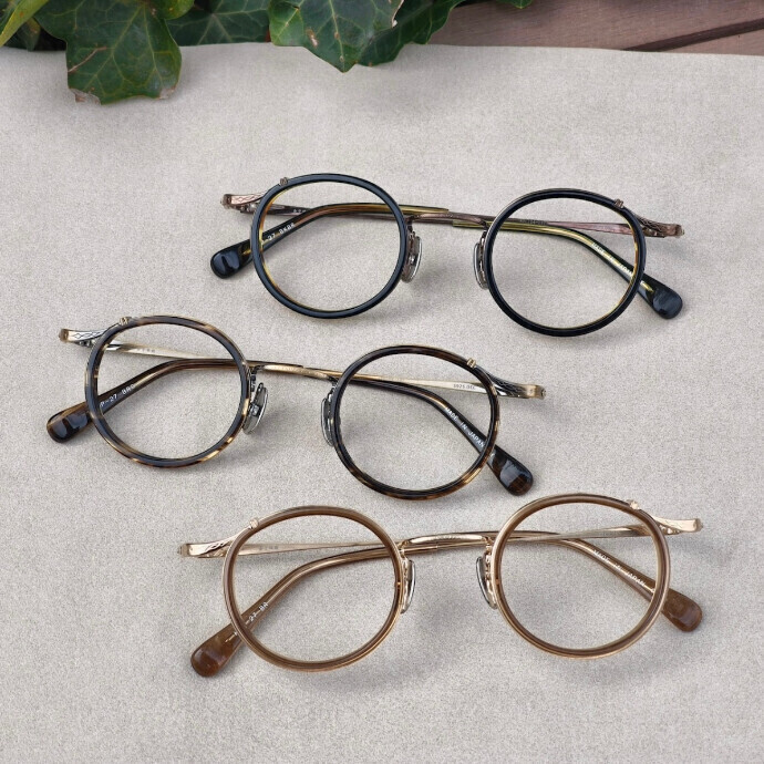 【 ミニマルなプレミアムラウンド 】 KMP‐27