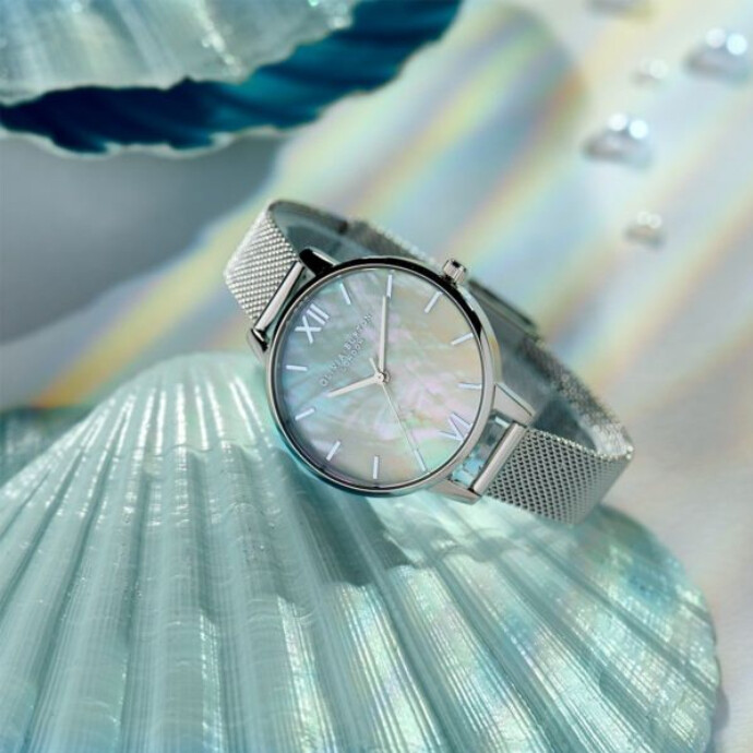 【OLIVIA BURTON　海を連想するアンダーザーシー】