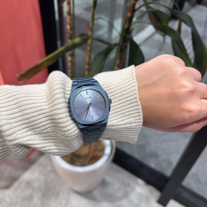 【D1 MILANO　男性におすすめ超薄型モデル】