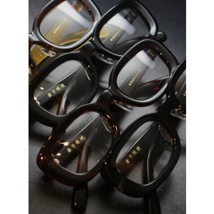 【再入荷】テレビジョンカットのスクエア”KC-62”